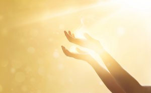 Energiereinigung Foto: ©  PopTika @ shutterstock