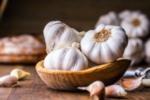 Knoblauch Foto: ©  Marian Weyo @ shutterstock
