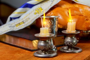 Sabbat Foto: ©  ungvar @ shutterstock