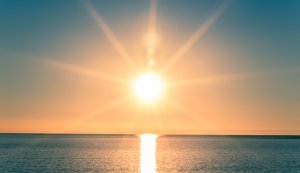 Sonne Foto: ©  stockelements @ shutterstock