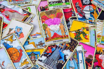 Das keltische Kreuz: Ein hufiges Legesystem im Tarot Foto: ©  I.Ivan @ Fotolia