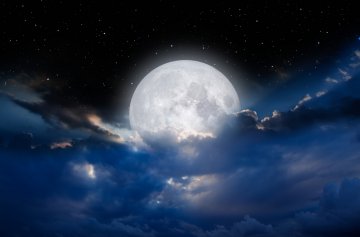 Mond-Dit: Abnehmen mit Untersttzung des Mondzykluses Foto: ©  muratart @ shutterstock
