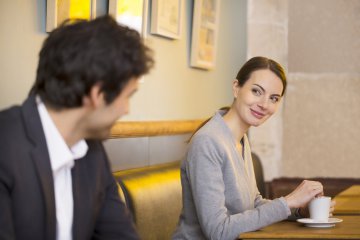 Liebe: So ziehen Sie die Aufmerksamkeit Ihres Wunschpartners auf sich Foto: ©  LDprod @ shutterstock