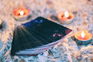 Die kreativen Kpfe hinter dem Rider-Waite-Tarot: Arthur Edward Waite & Pamela Colman Smith Foto: ©  Bigc Studio.jpeg @ AdobeStock