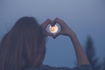 Mond und Liebe: Welche Tage im Mai bringen romantische Hhenflge? Foto: ©  zphoto83.jpeg @ AdobeStock