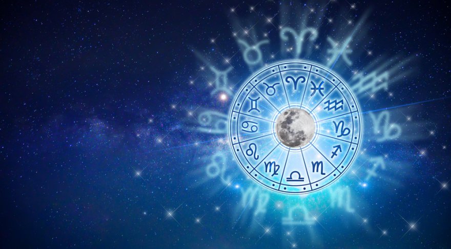 Astrologie allgemein,Erforschen von Sternen, Deuten von Sternen Foto: ©  sarayut_sy @ shutterstock