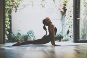 Yoga - Wohltat für Körper, Geist und Seele  Foto: ©  SFIO CRACHO @ shutterstock